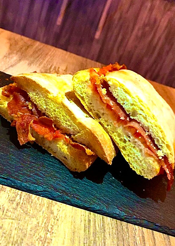 TOSTA DE JAMON CELTA